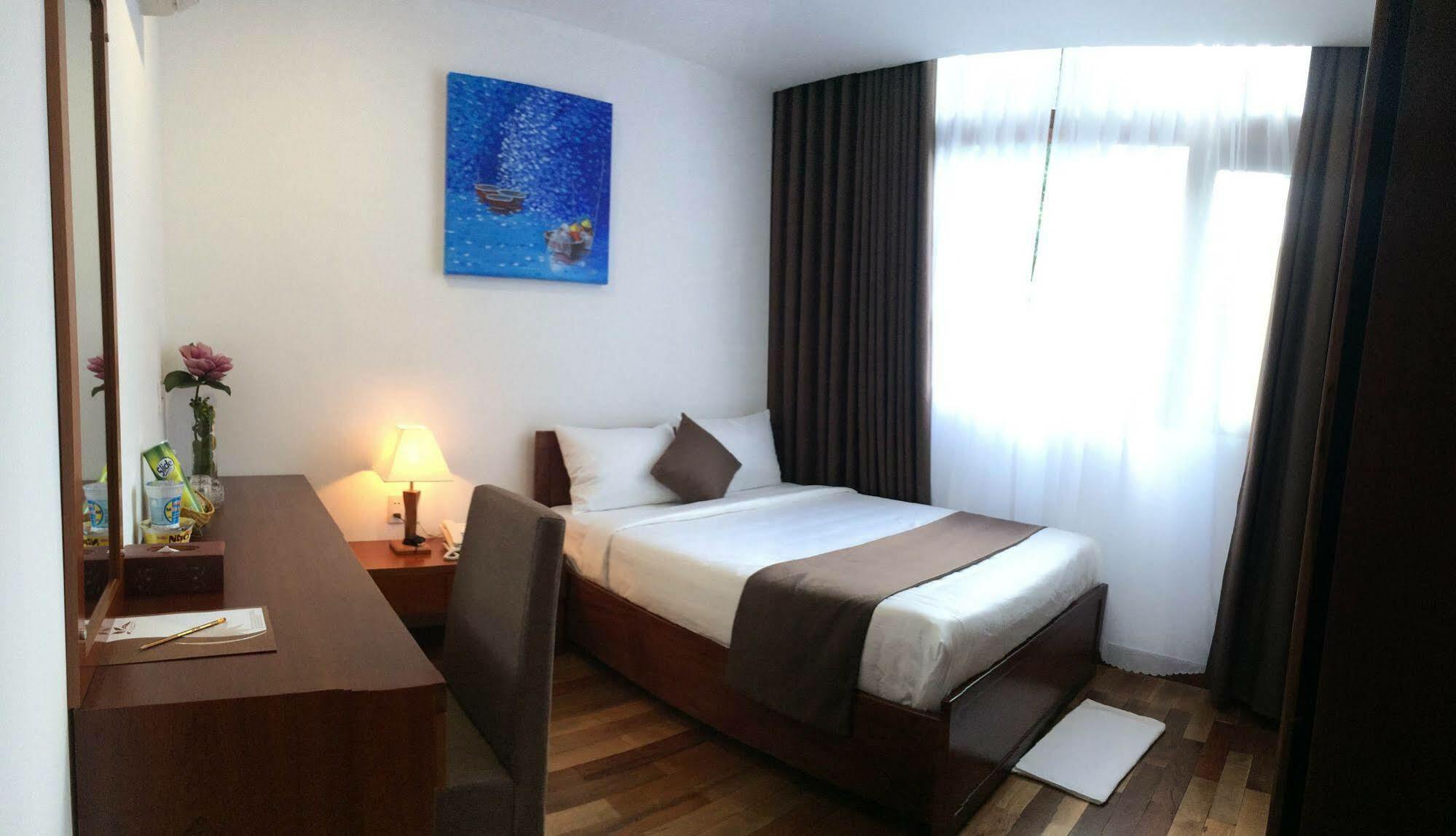 Ocean Flower Hotel دا نانغ المظهر الخارجي الصورة