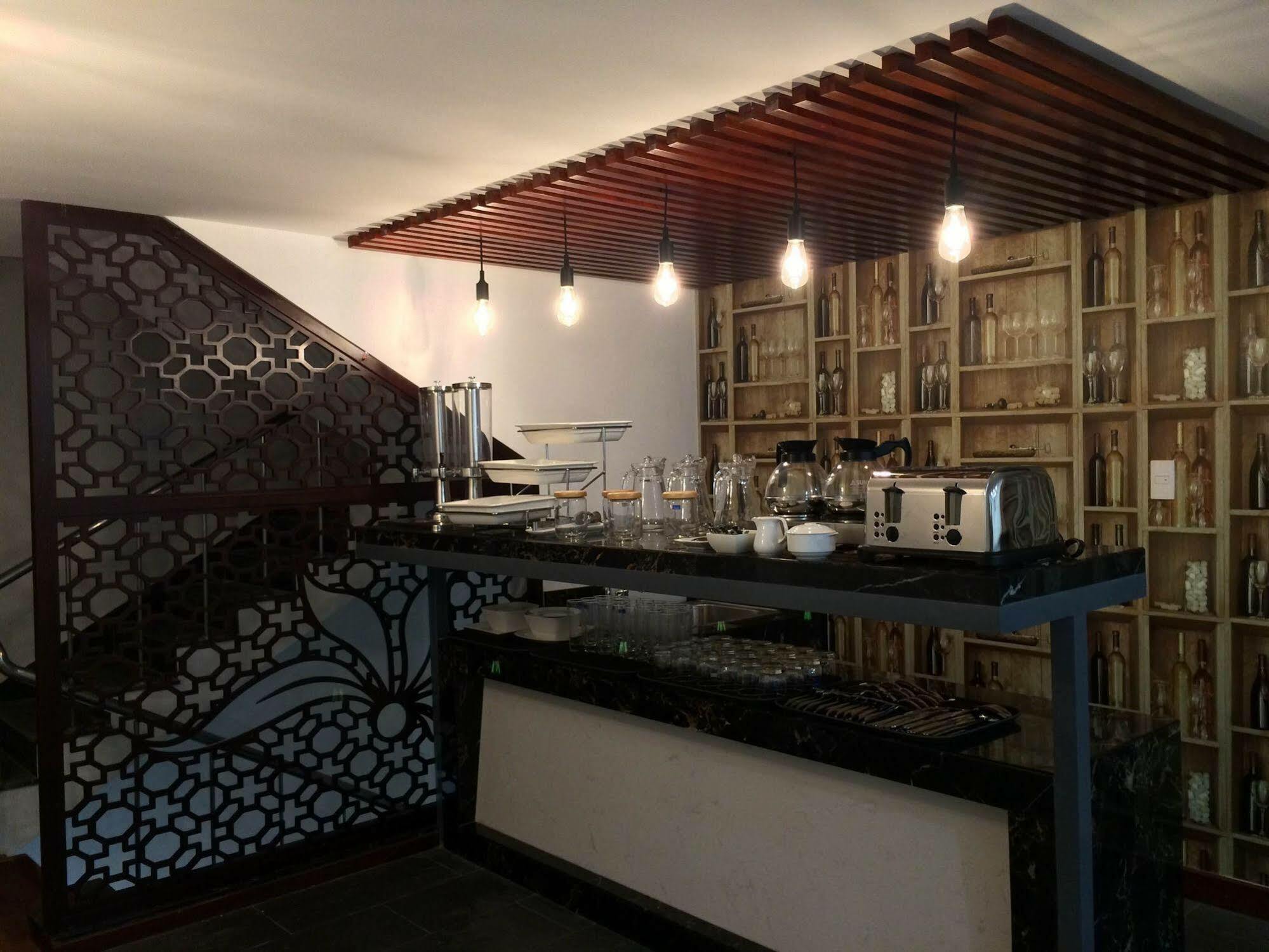 Ocean Flower Hotel دا نانغ المظهر الخارجي الصورة